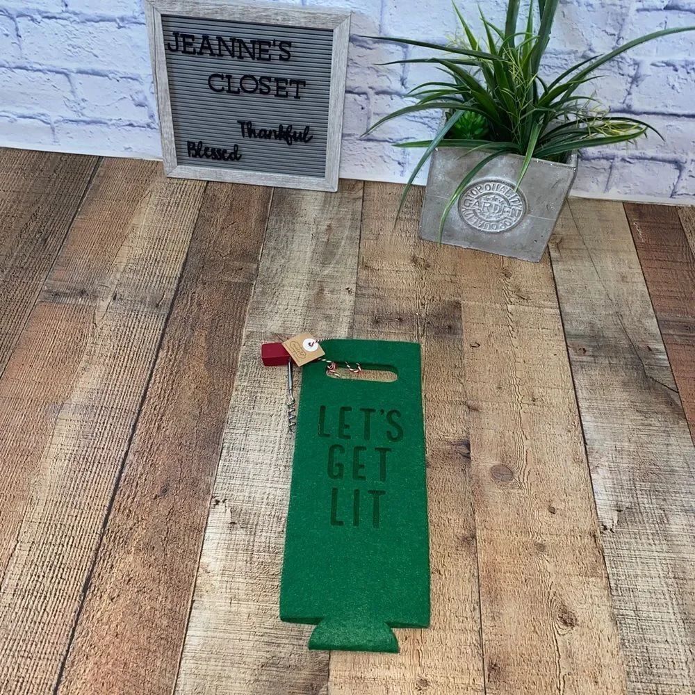 Mud Pie Wine Gift Bag Felt Cut Out Let’s Get Lit With Corkscrew Nwt.